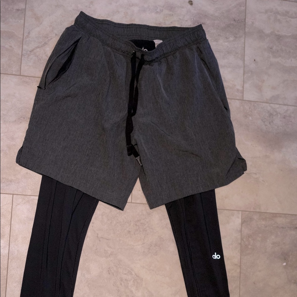 Alo yoga shorts